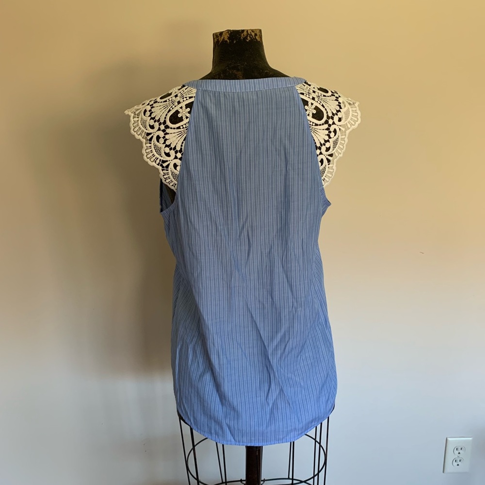 Express Top - Picture 2 of 4